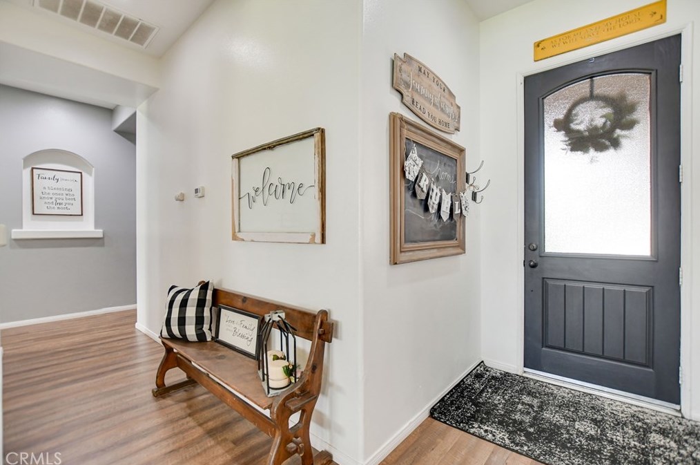 692 Alder Ct, Banning CA  92220-1291 exterior