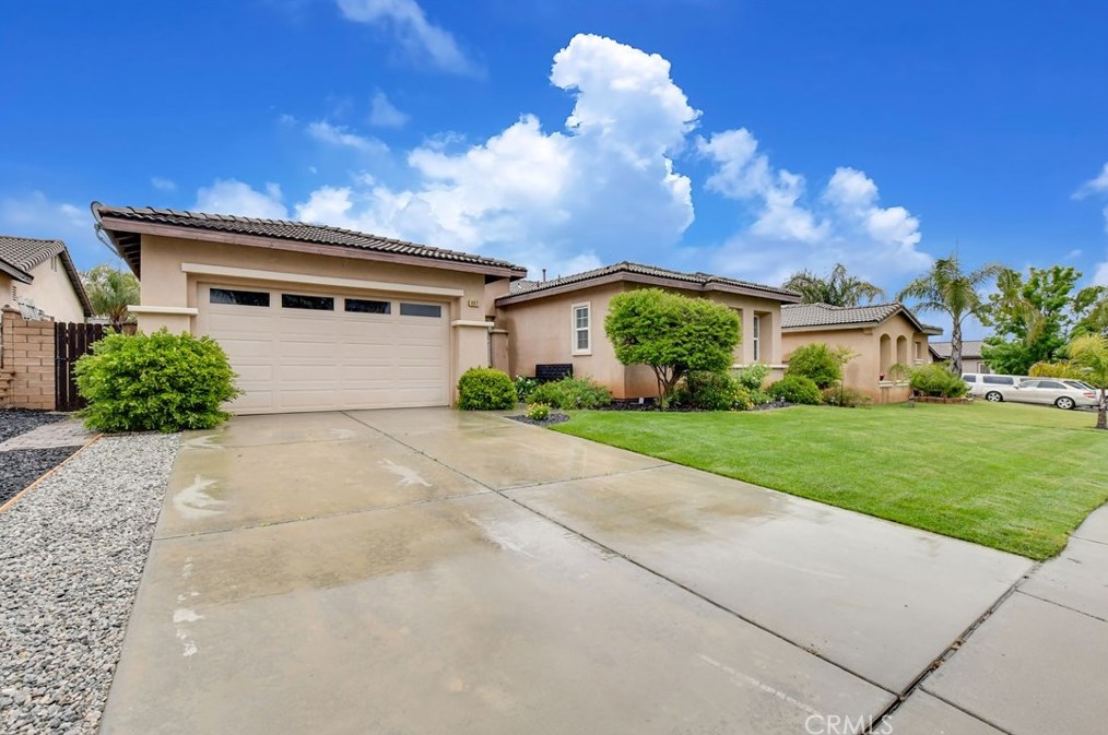 692 Alder Ct, Banning, CA 92220-1291