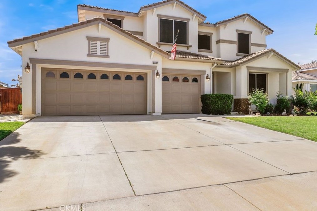 32285 Perigord Rd, Winchester, CA 92596