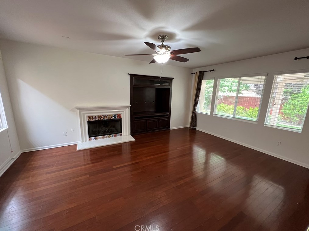 31899 Corte De Pinos, Winchester, CA 92596