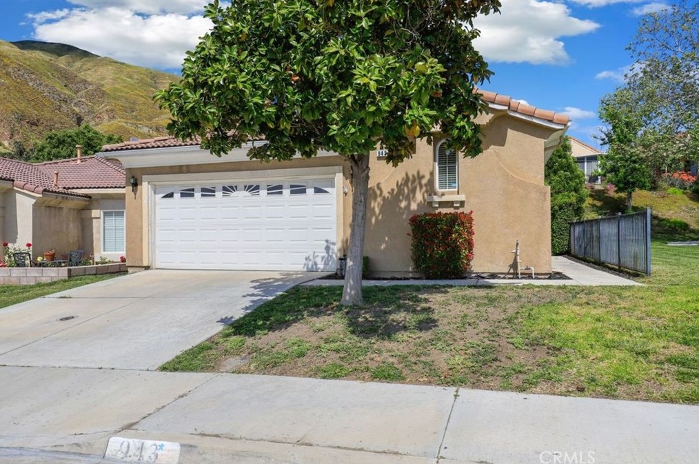 943 Torino Ave, San Jacinto, CA 92583