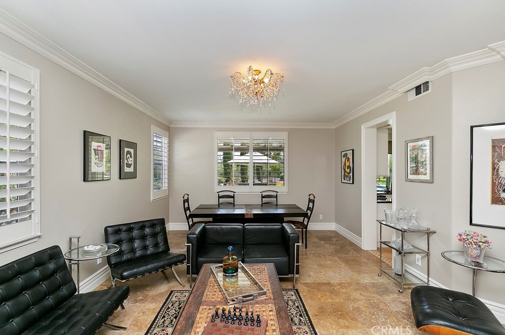 32862 Pine Cir, Temecula CA  92592-1369 exterior