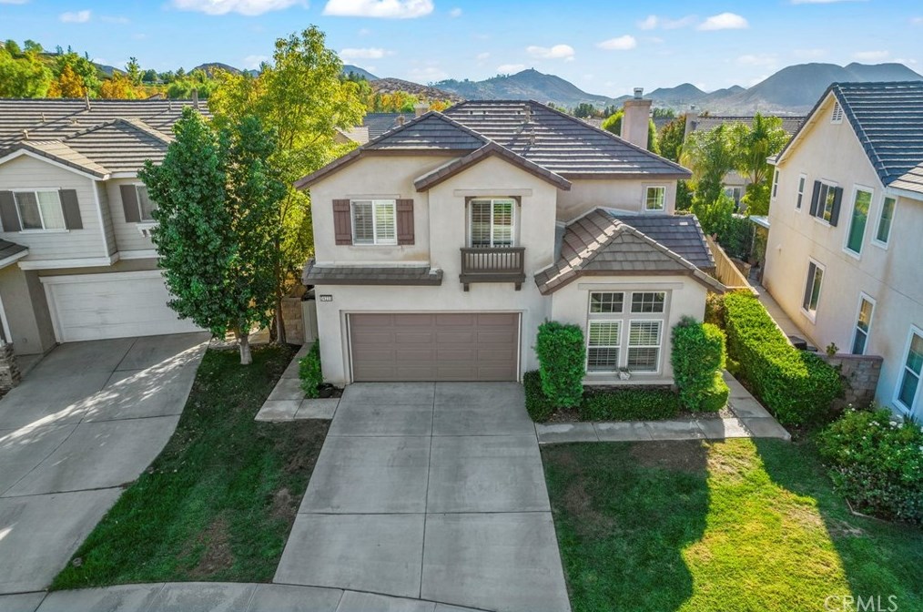 34233 Toyon Ct, Lake Elsinore, CA 92532