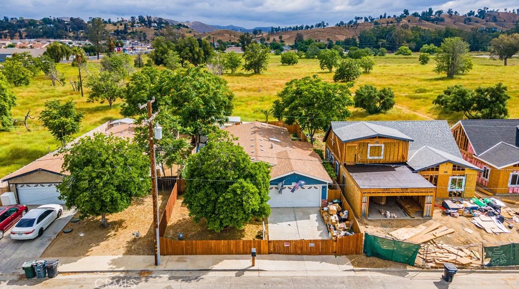 16672 Joy St, Lake Elsinore, CA 92530