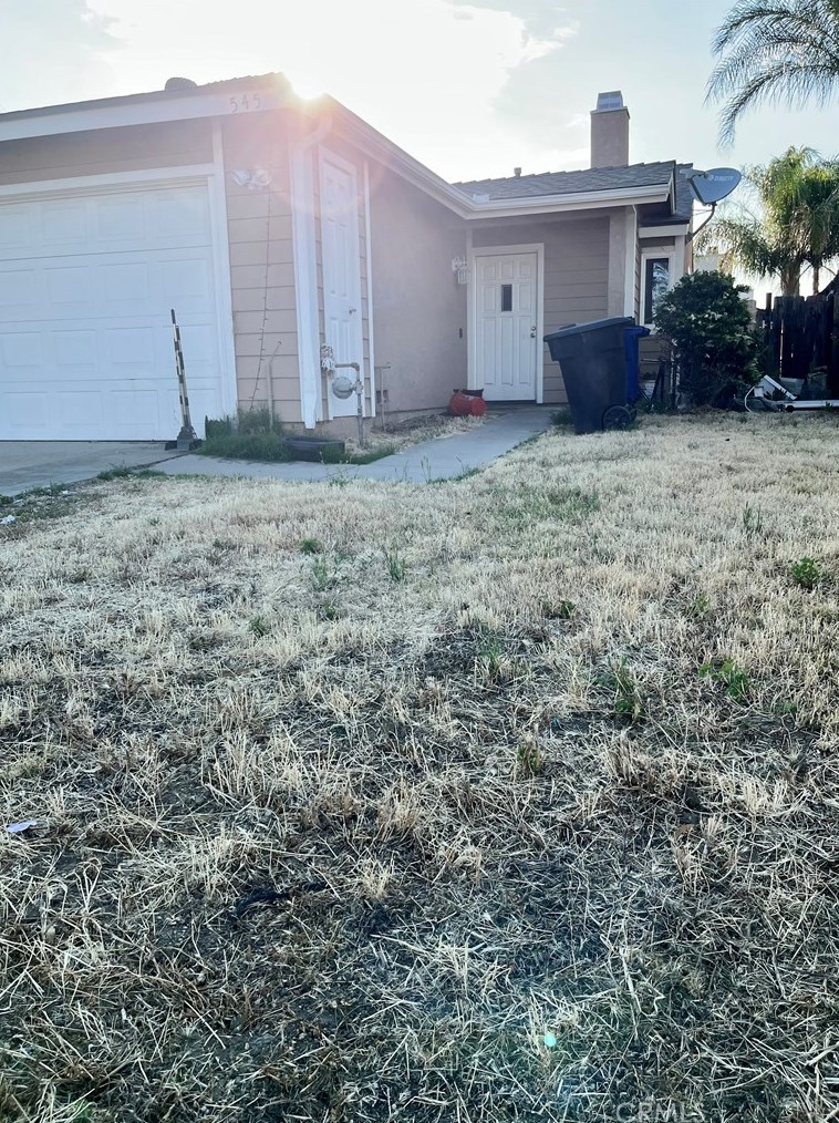 545 Quail Dr, Lake Elsinore, CA 92530