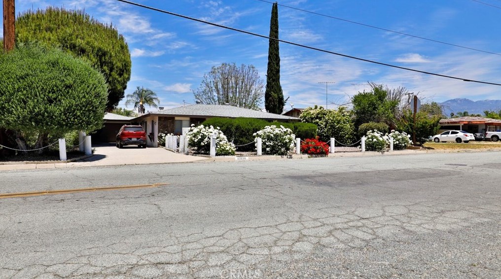 42038 Mayberry Ave, Hemet, CA 92544-6439
