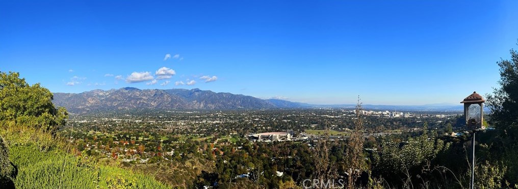 771 Panorama Pl, Pasadena, CA 91105