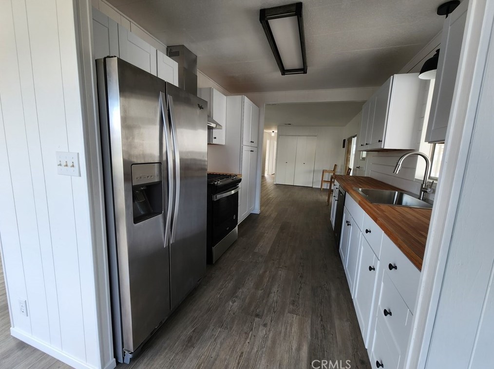 28700 Via El Avion, Murrieta CA  92563-5752 exterior