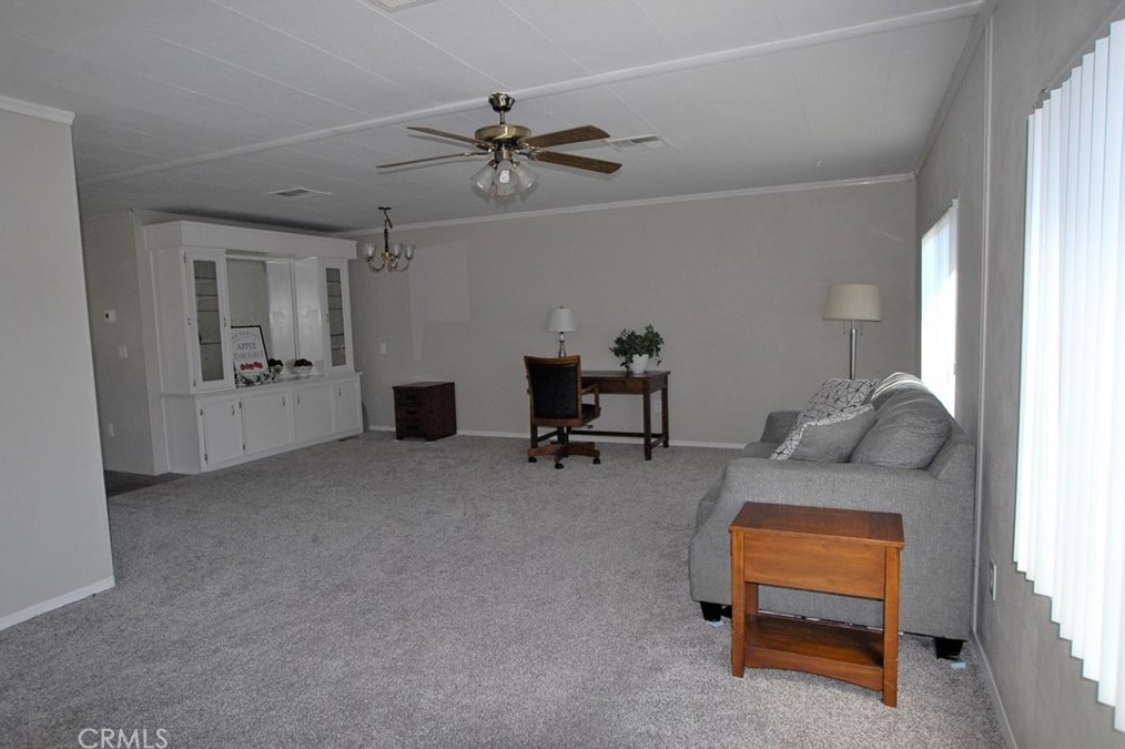 880 N Lake St #115, Hemet, CA 92544