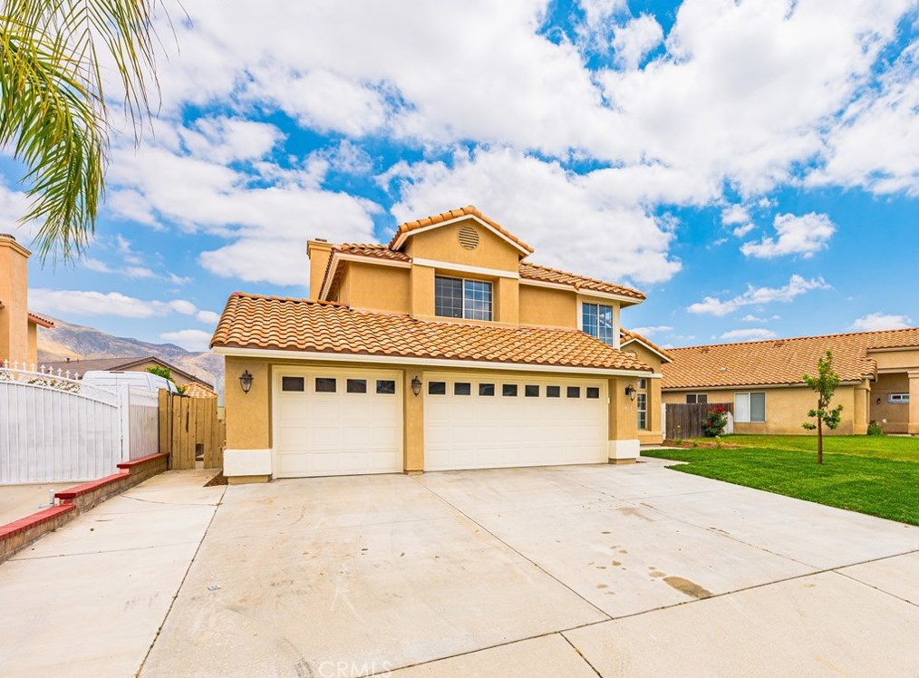 1413 Chase St, San Jacinto, CA 92583