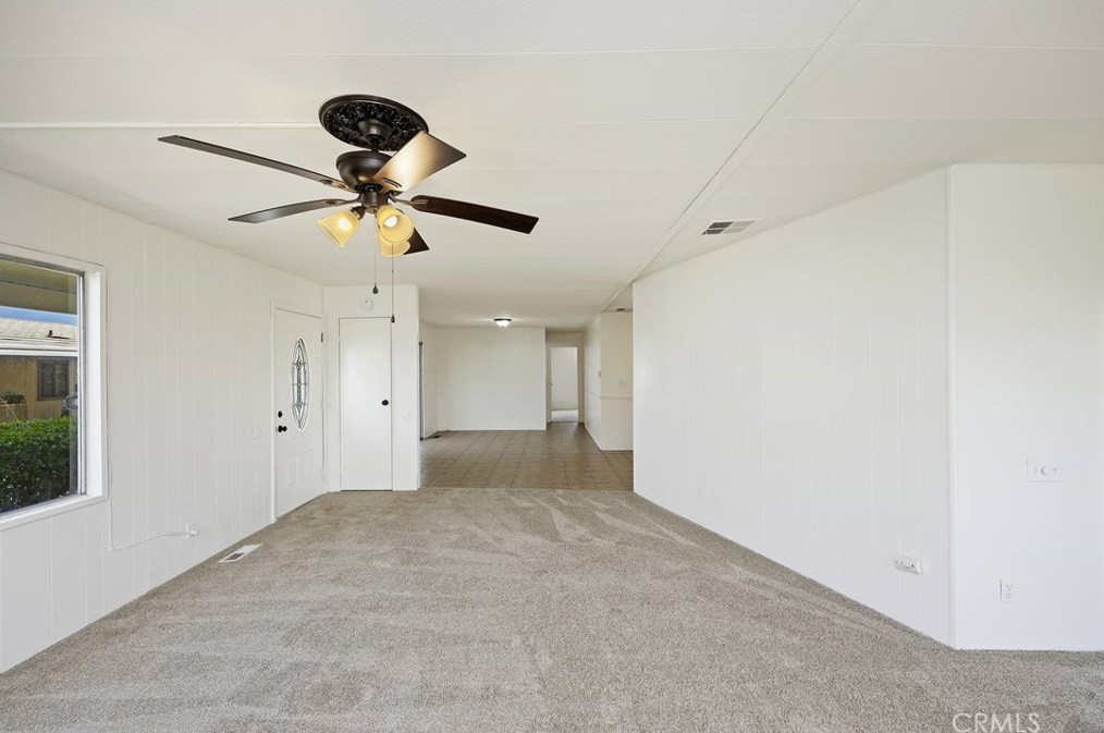 28910 Via La Rueda, Murrieta CA  92563-5728 exterior