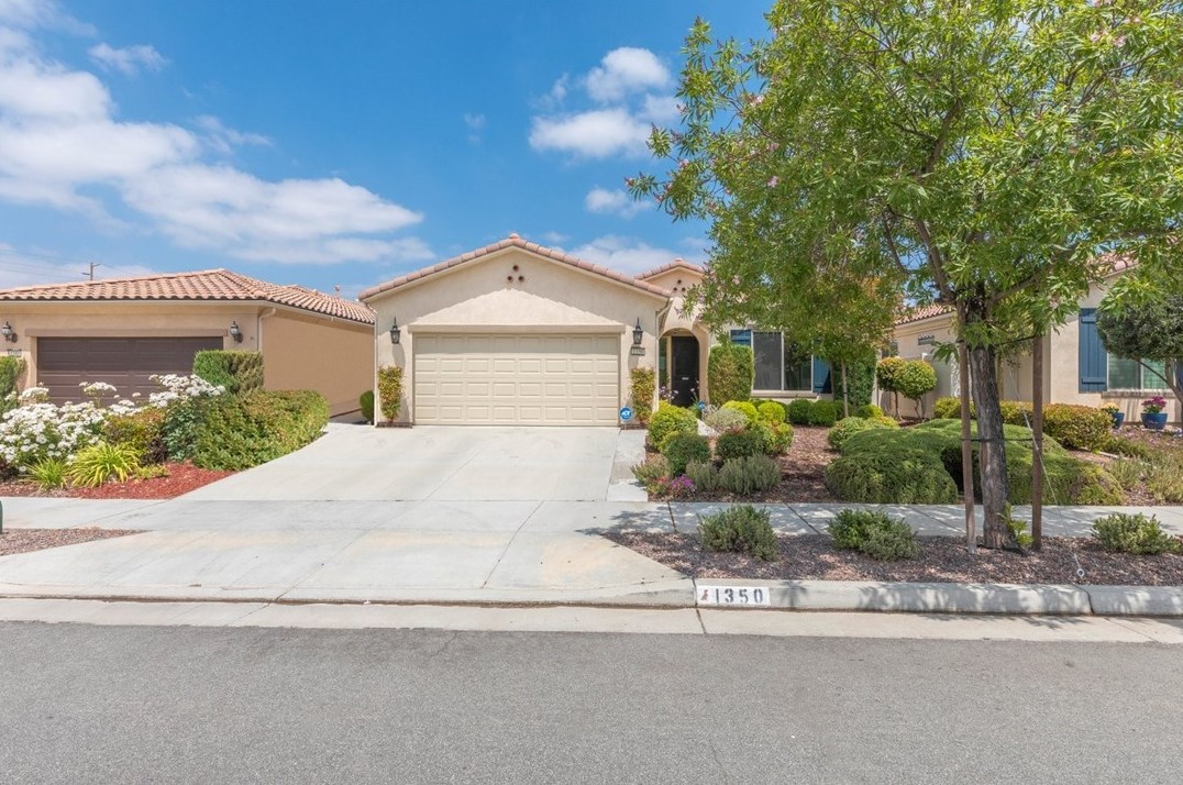 1350 Corte Alamonte, Hemet, CA 92545