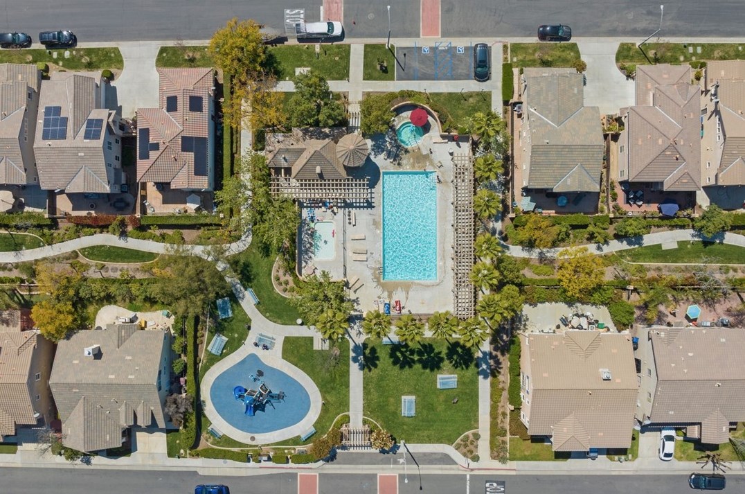 28370 Bruning St, Murrieta CA  92563-4411 exterior