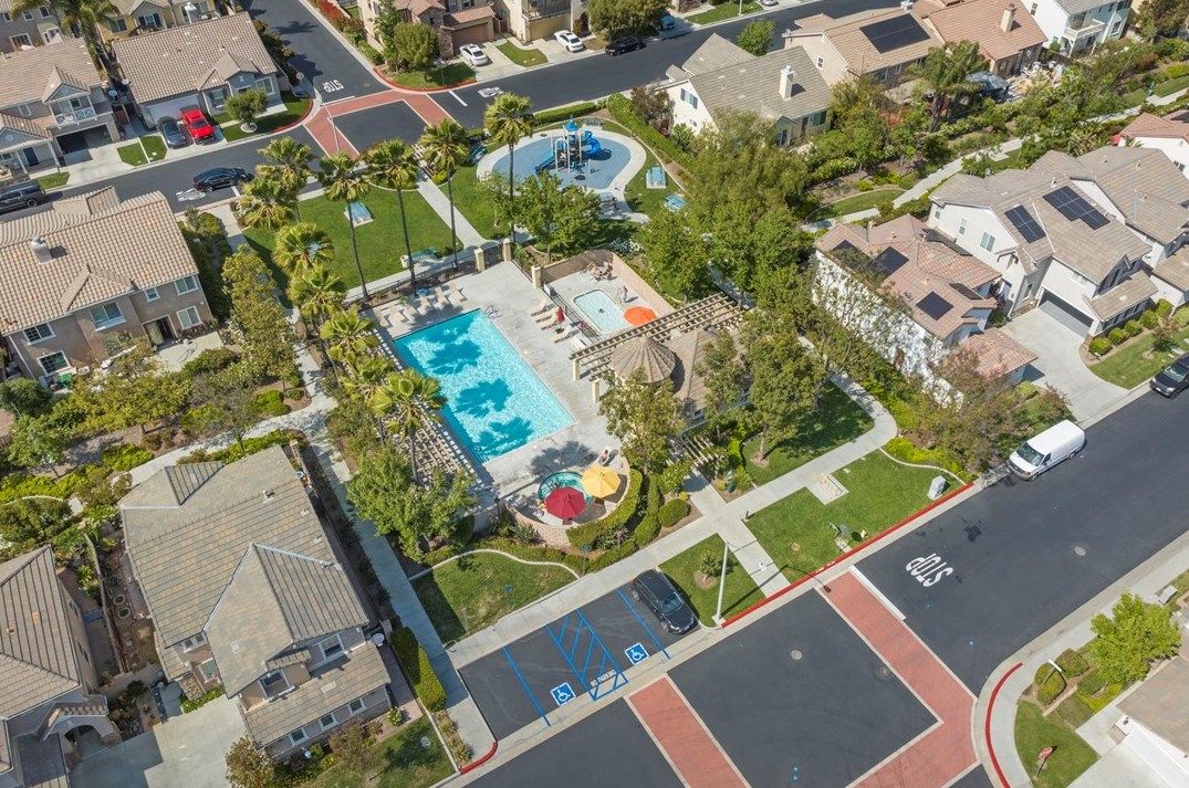 28370 Bruning St, Murrieta CA  92563-4411 exterior