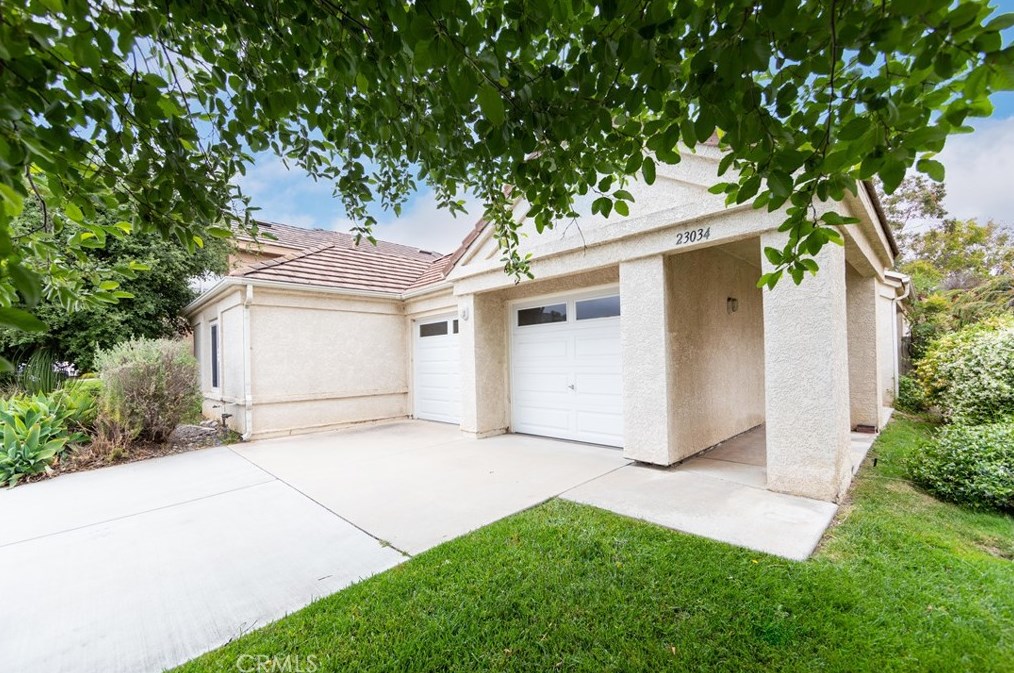 23034 Joaquin Ridge Dr, Murrieta, CA 92562-3220