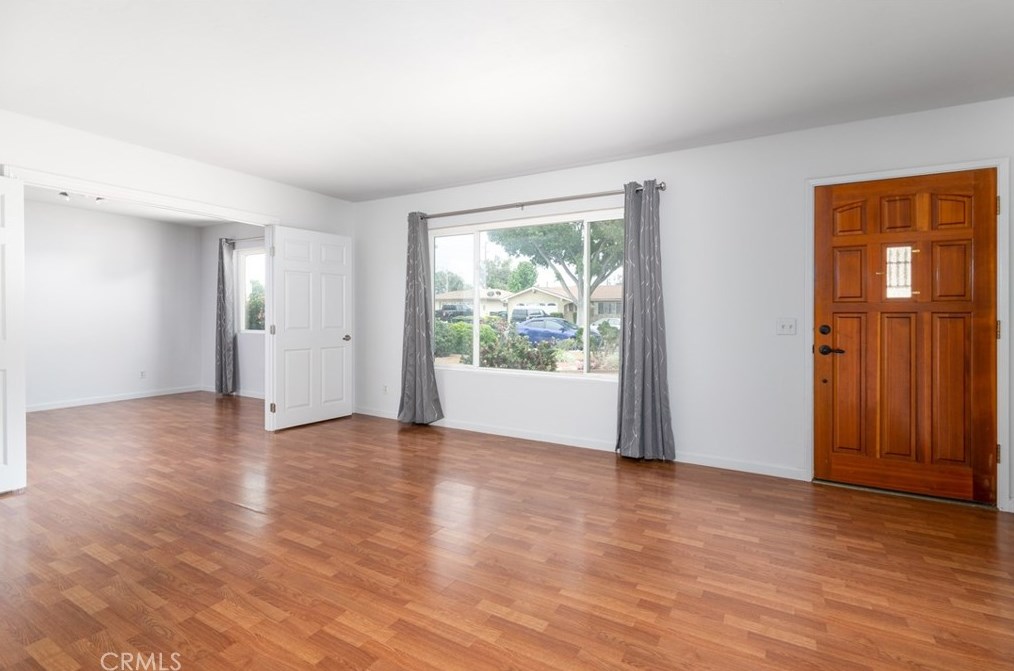 1740 Walden Ln, Hemet, CA 92545-1694
