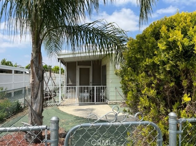 334 Ancla Ln, Hemet, CA 92543-8837