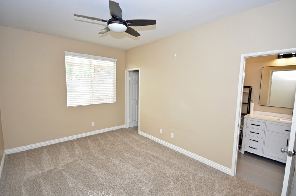 41523 Grand View Dr, Murrieta CA  92562-2251 exterior