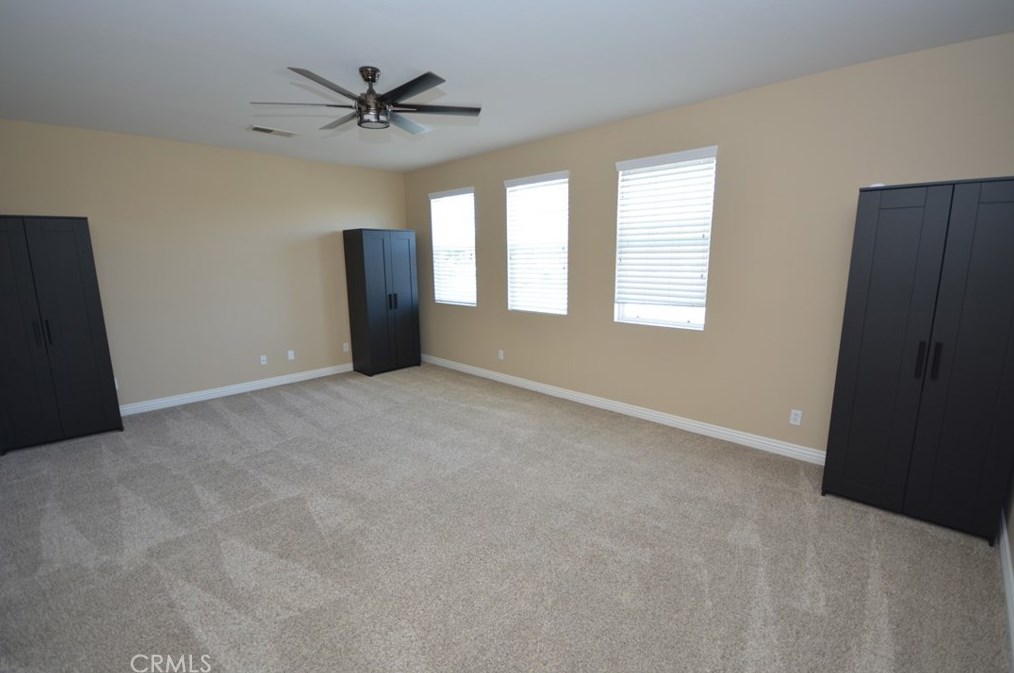 41523 Grand View Dr, Murrieta CA  92562-2251 exterior