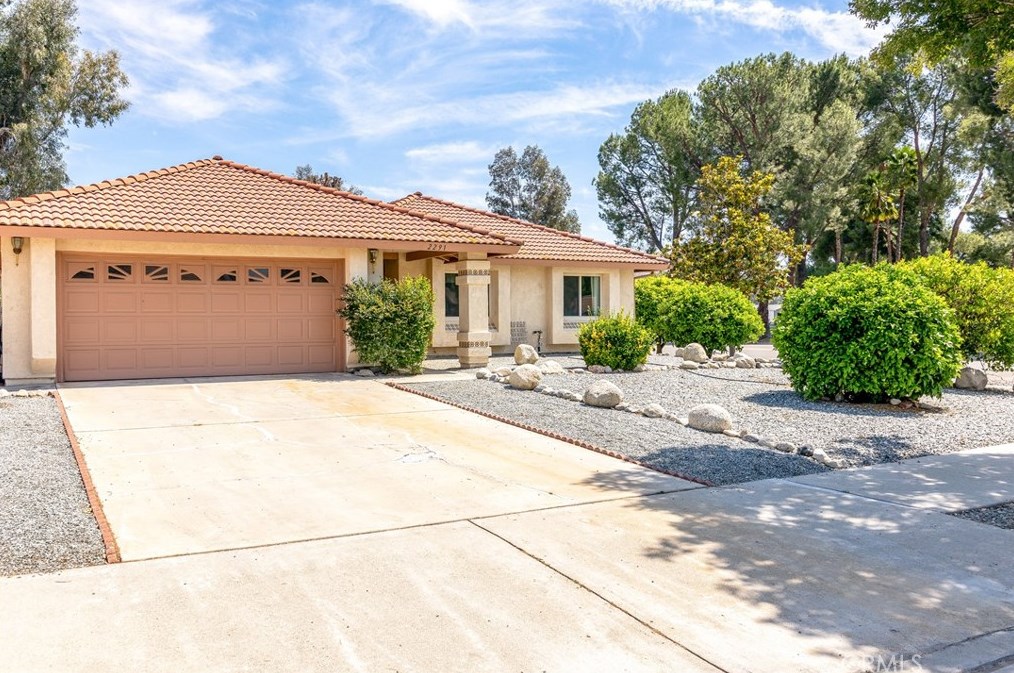 2291 Aspen Dr, Hemet, CA 92545-7787