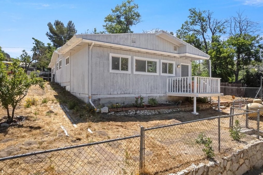 2465 Lilac Trail, Boulevard, CA 91905