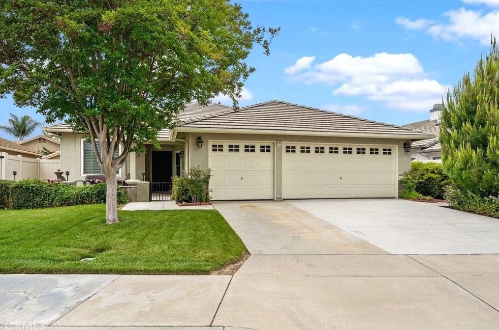 40105 Roshani Dr, Temecula, CA 92591