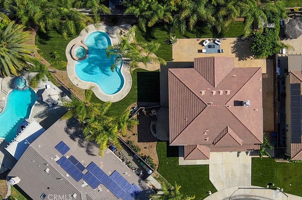 32361 Picasso Ct, Winchester, CA 92596