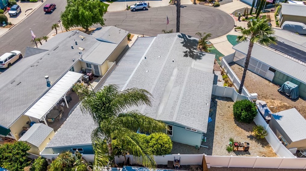 38080 Calle Clavel, Murrieta CA  92563-5643 exterior