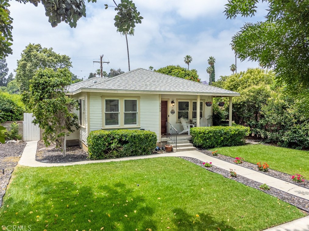 3559 Pine St, Riverside, CA 92501