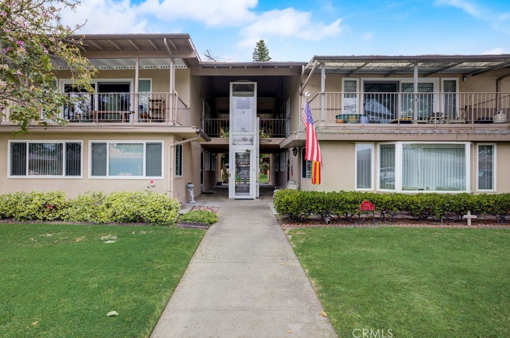13342 Del Monte #5h, Seal Beach, CA 90740