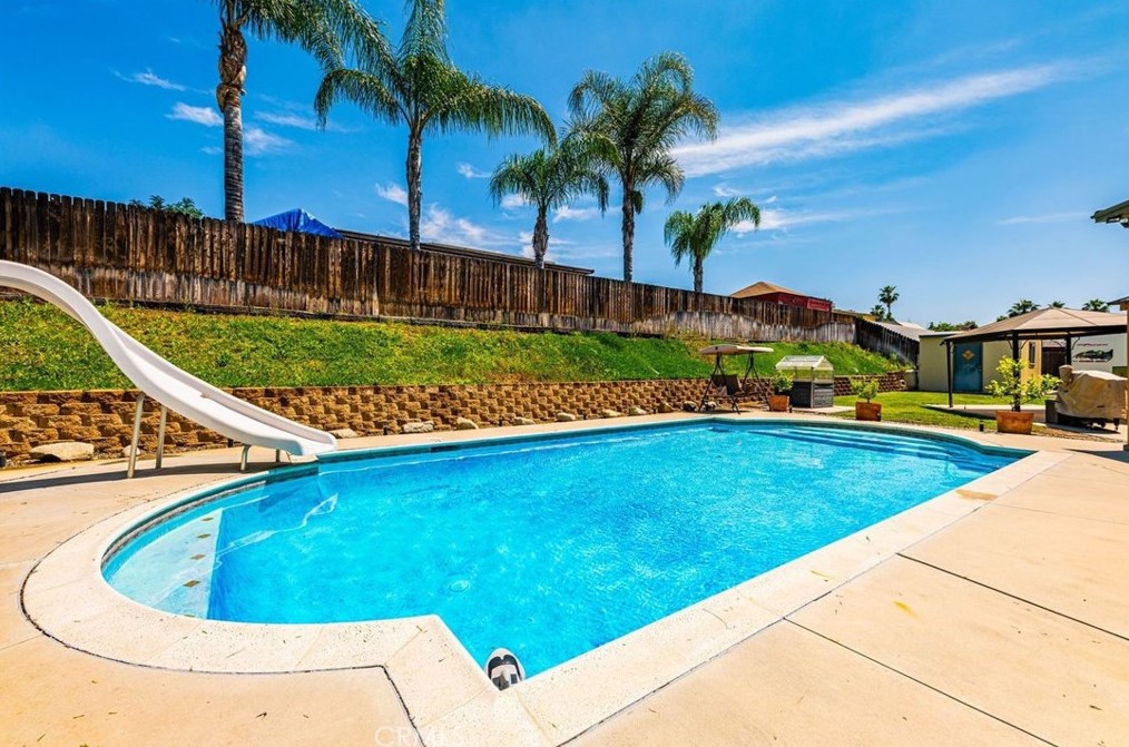 12551 Penske St, Moreno Valley, CA 92553