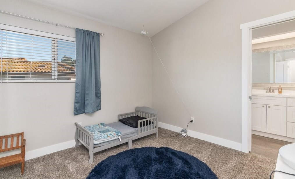 39940 Stacy Ct, Murrieta CA  92563-5396 exterior