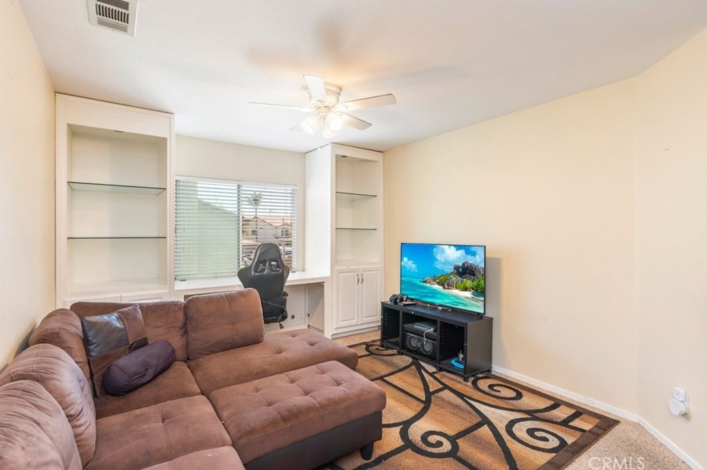 35689 Yellowstone St, Winchester CA  92596-8767 exterior