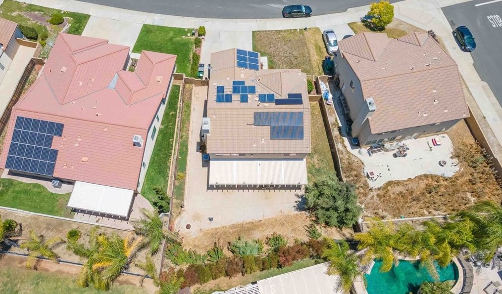 35689 Yellowstone St, Winchester CA  92596-8767 exterior