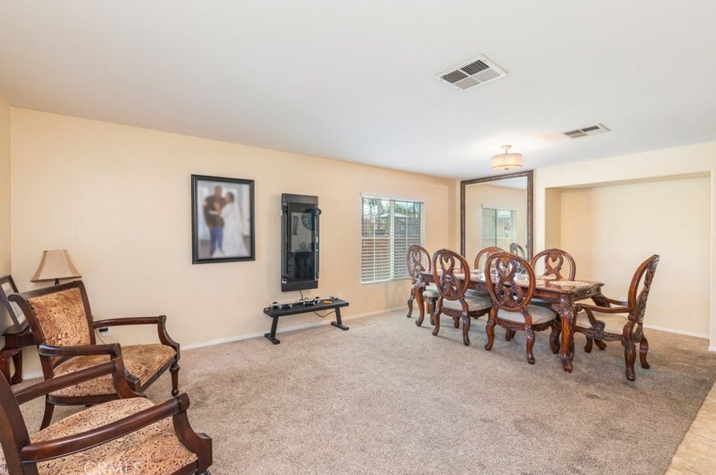 35689 Yellowstone St, Winchester CA  92596-8767 exterior