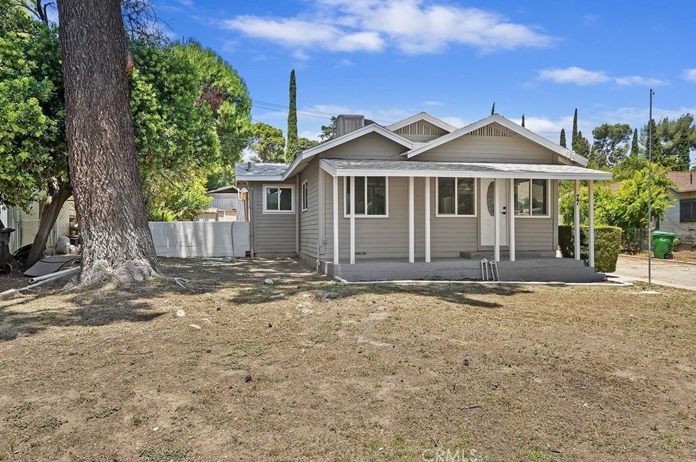 77 Pendleton Rd, Banning CA  92220-2026 exterior