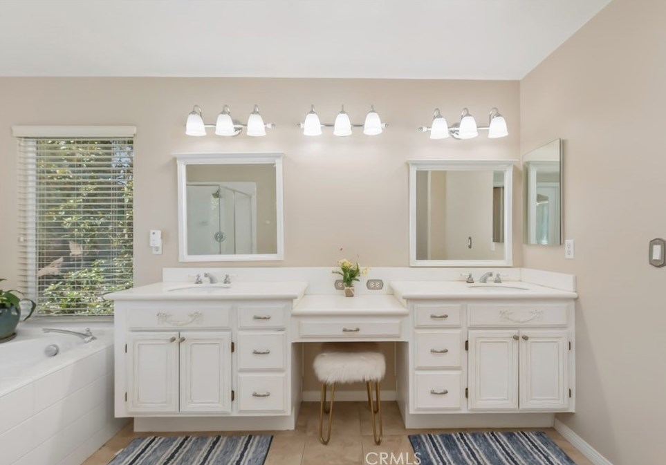 23470 Sycamore Crk Ave, Murrieta CA 92562-6303 exterior