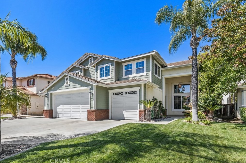 23470 Sycamore Crk Ave, Murrieta CA 92562-6303 exterior