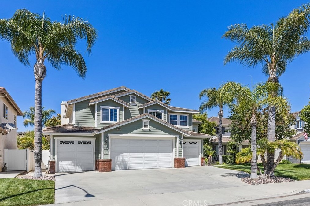 23470 Sycamore Crk Ave, Murrieta CA 92562-6303 exterior