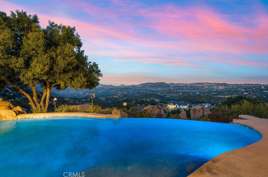 17554 Calle Huerto, Murrieta, CA 92562