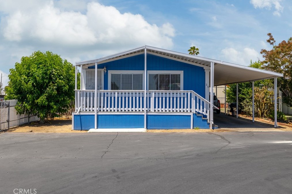 1455 State St, Hemet, CA 92543-7955