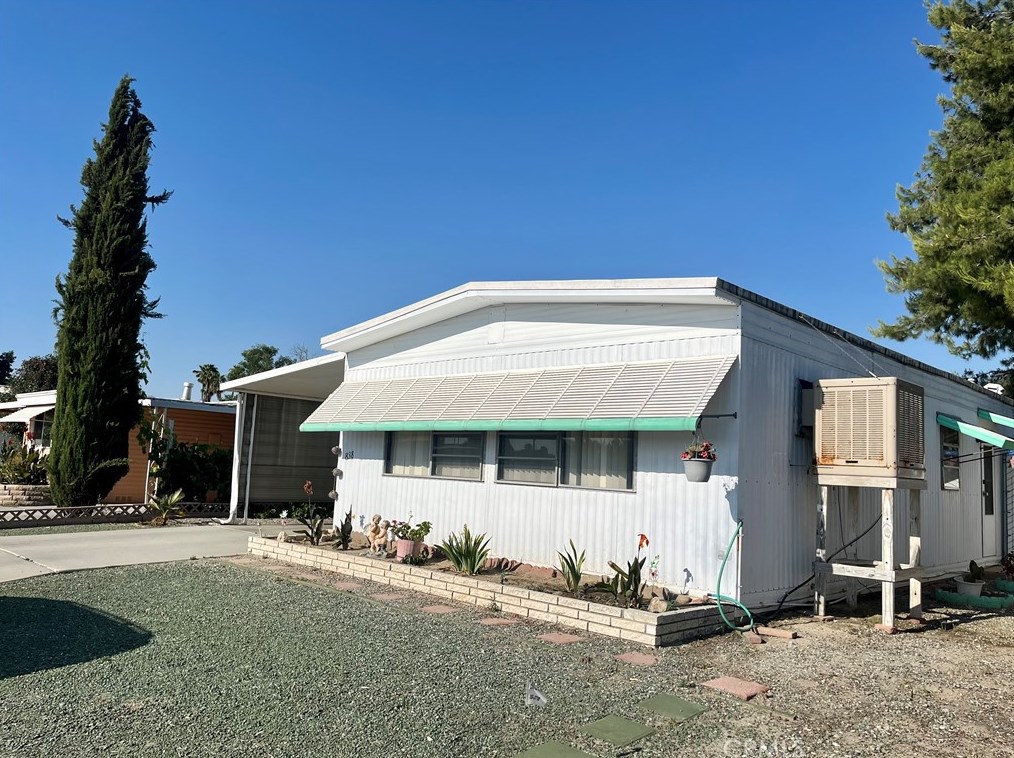 838 San Francisco Dr, Hemet, CA 92543