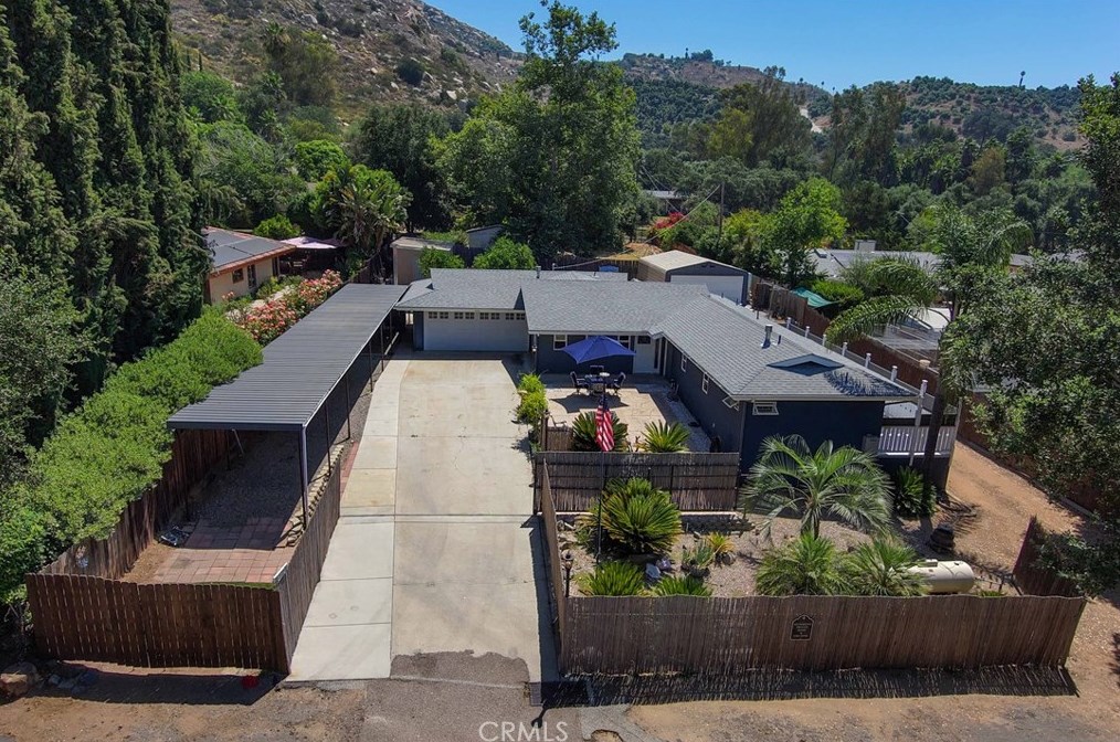 2510 Fawn Creek Ln, Escondido, CA 92026-4051