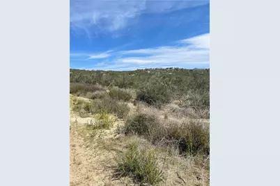 86 Madera Drive, Hemet, CA 92544 - Photo 2