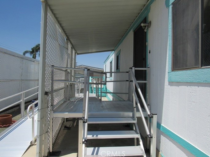 332 N Lyon #58, Hemet, CA 92543