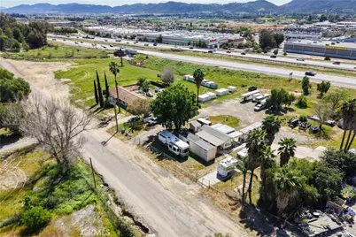 25189 Monroe Avenue, Murrieta, CA 92562 - Photo 4