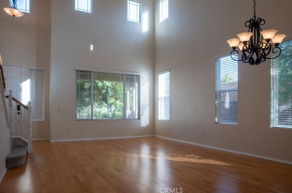 45811 Honeysuckle Ct, Temecula, CA 92592-2858