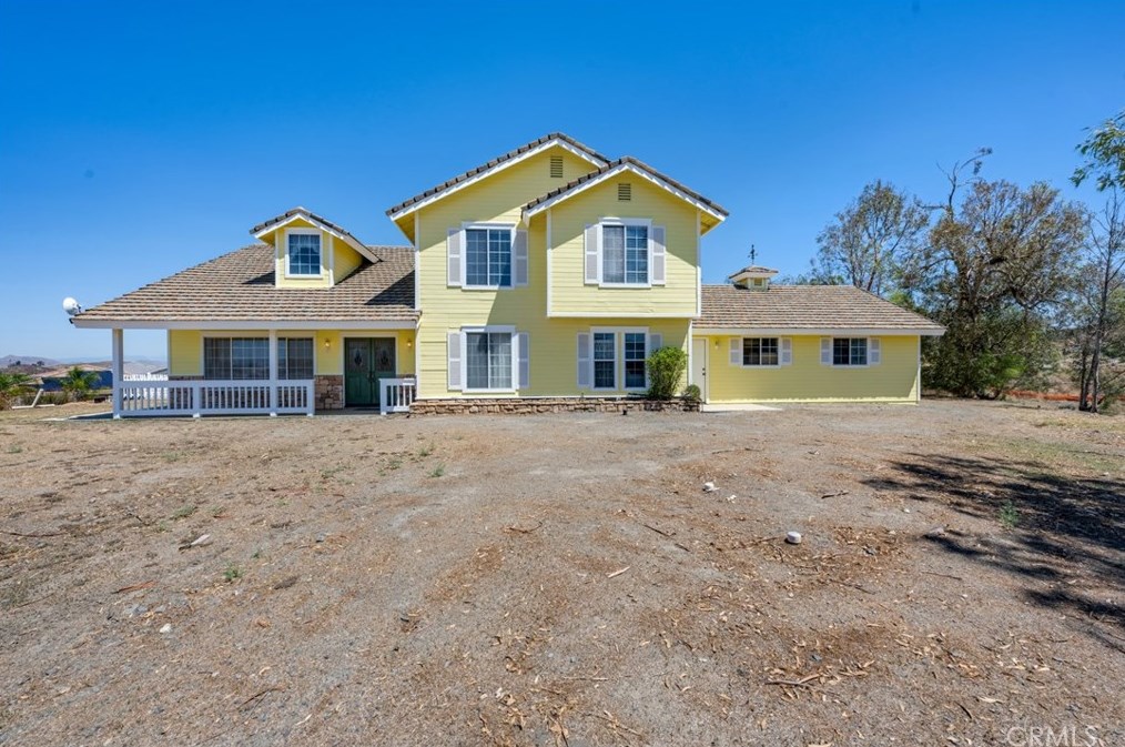 34795 Sally St, Winchester, CA 92596-9609
