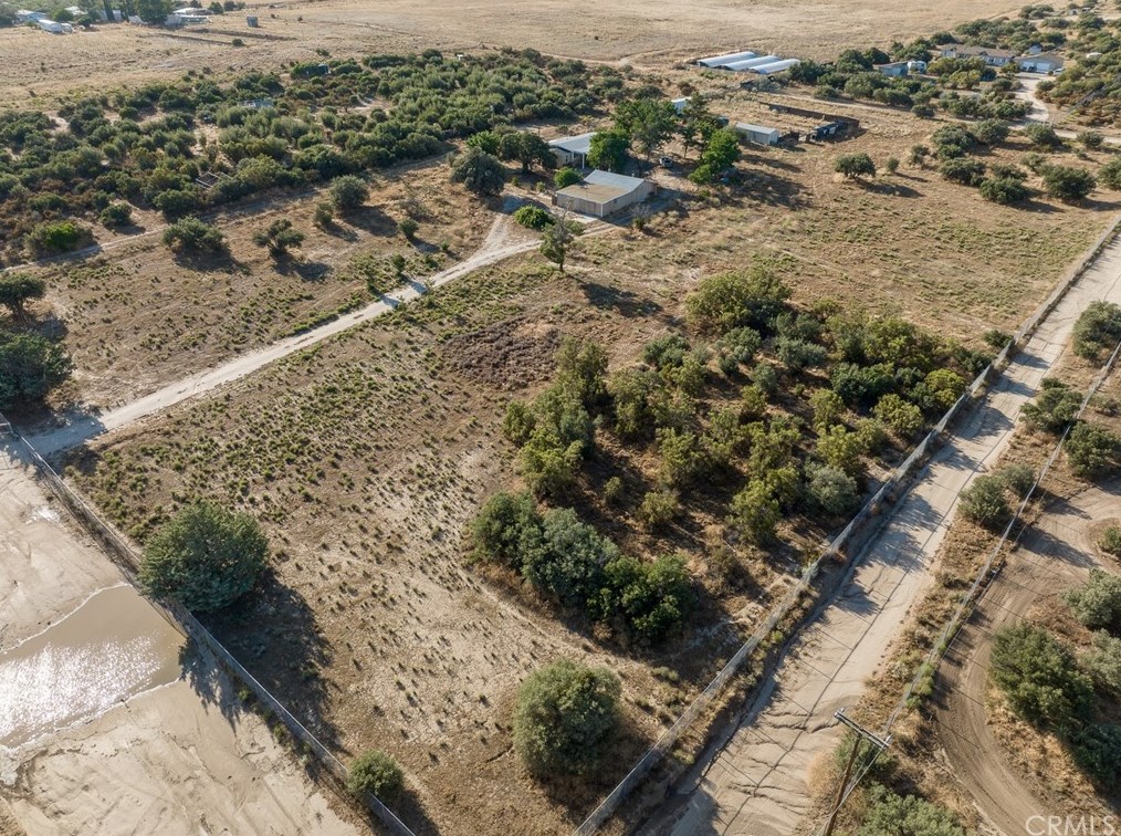 59760 Grandon Rd, Anza CA  92539-9493 exterior