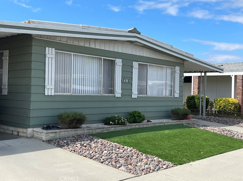 1491 Bella Vista Dr, Hemet, CA 92543-6833